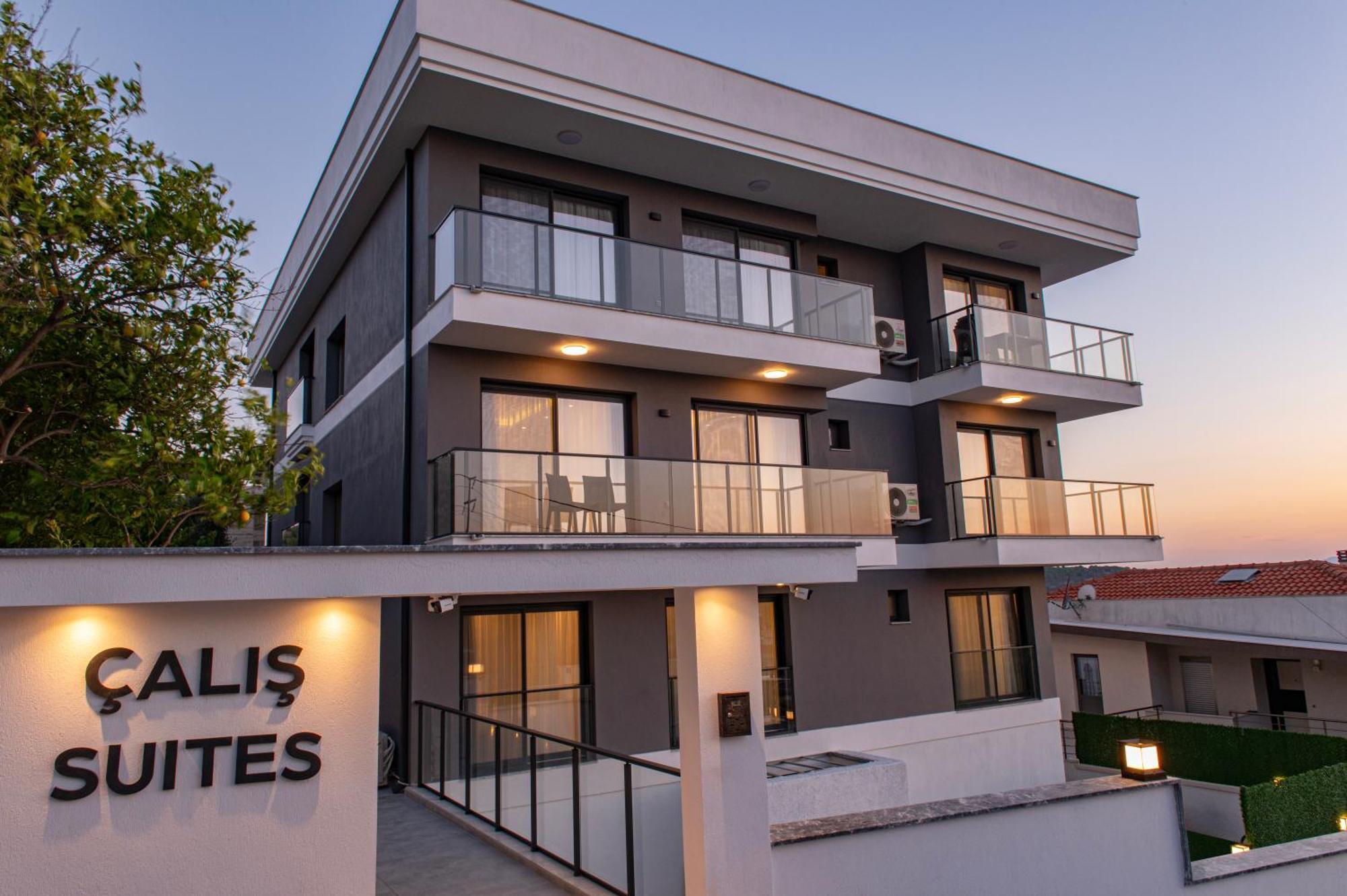 Calis Suites Cesme - Only Family エクステリア 写真